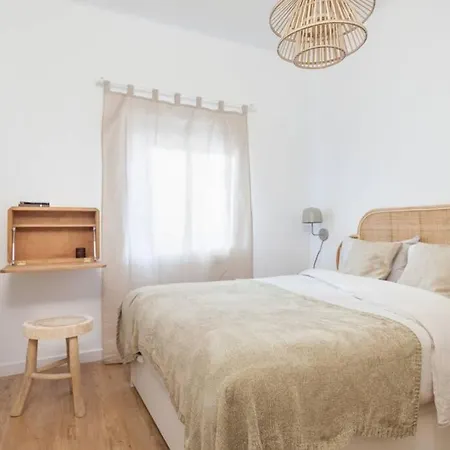 Ht- From Bcn.. To Heaven!! 4bedrooms With Terraze! Semesterbostad Barcelona