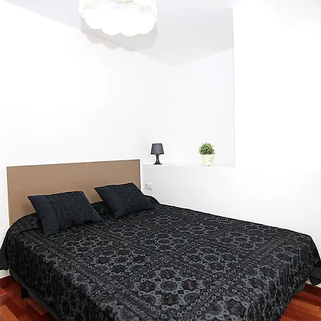 Muntanya - With Private Balcony Sagrada Familia Apartment *