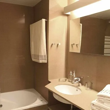 Passeig De Gracia Sun Balcony 2 Bedrooms Apartamento Barcelona