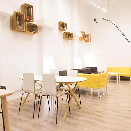 Ant Hostel