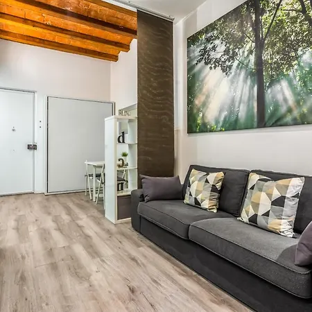 Apartamento En Excelente Ubicacion, Centro De *