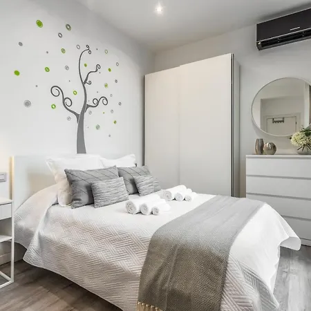 En Excelente Ubicacion, Centro De Apartamento Barcelona