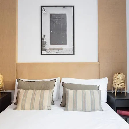 Apartament Stylish 3 Bedroom Barcelona
