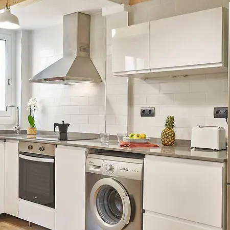 Bebarceloner Eixample Duplex Apartment