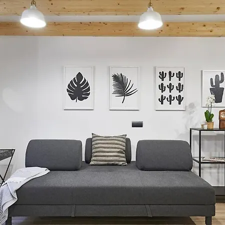 Bebarceloner Eixample Duplex Apartment Barcelona
