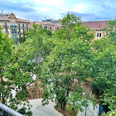 Appartement Enric Granados 17