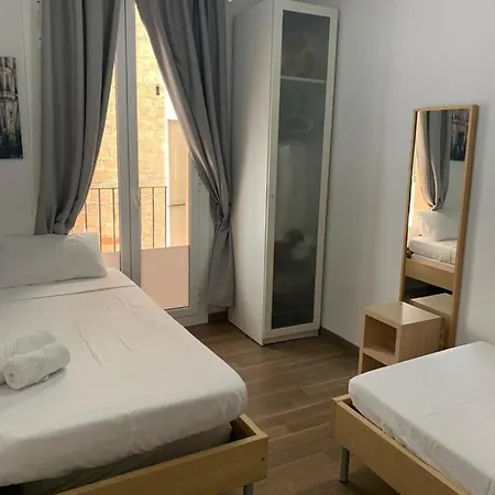 Modern Al Carrer Blai, Poble Sec Lägenhet