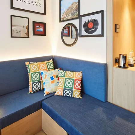 Hampton By Hilton Barcelona Fira Gran Via 3*