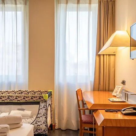Abba Sants 4*