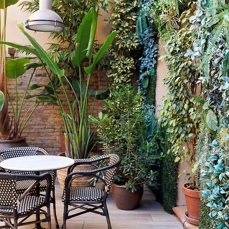 Ronda Lesseps Hotel 4*
