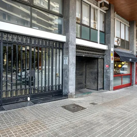 Renovated Les Tres Torres 3br Bcn-94 Διαμέρισμα