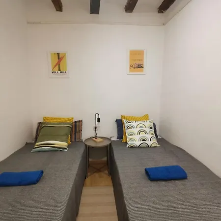 Cosy Bcn *