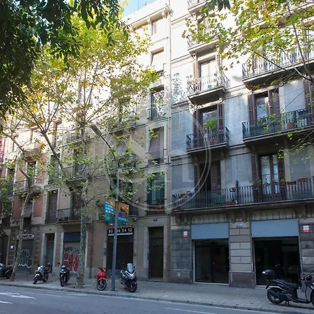 Tranquilo Y Luminoso En El Eixample Barcelona