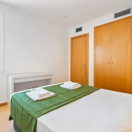 Appartement Fridays Flats Bright & Breezy *