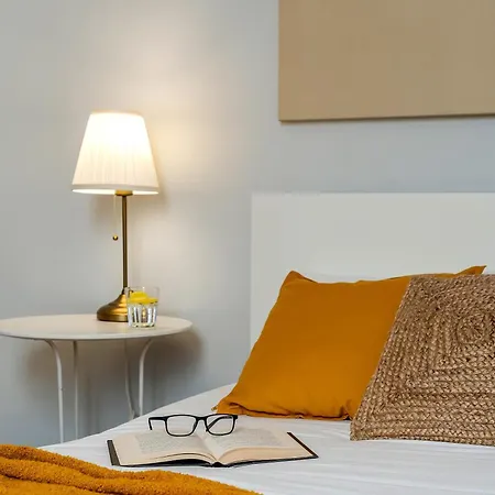 Canela Homes Diputacio Lägenhet
