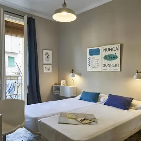 Bebarceloner Sants Apartments- 3 Bedroom Apartman Barcelona