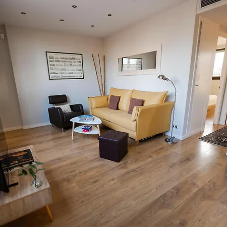 Atico Con Terraza En El Corazon De Apartment Barcelona