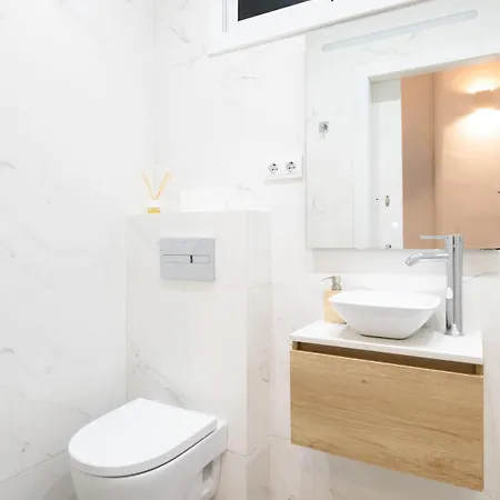 Sagrada Familia Comfy Appartement *