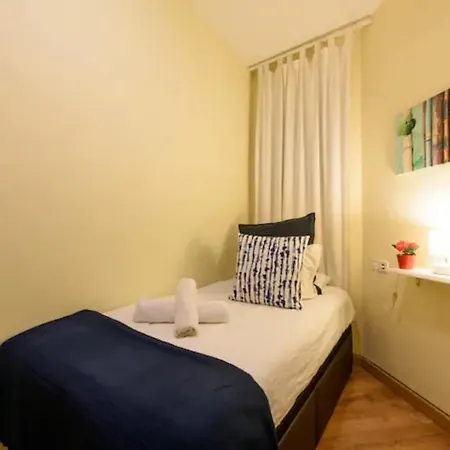 Ramblas Unique & Spacious Flat 4br Terrace 20m Ramblas Apartment