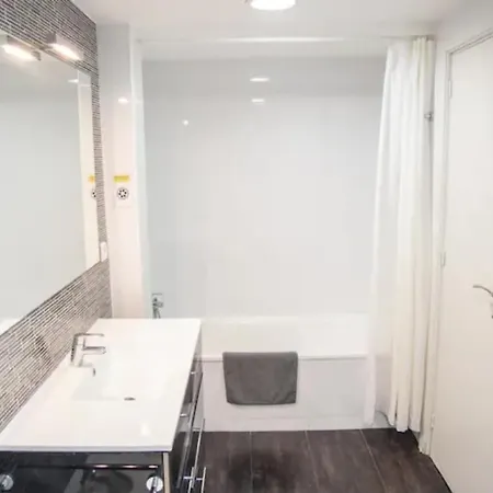 Ramblas Unique & Spacious Flat 4br Terrace 20m Ramblas *