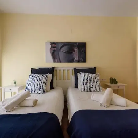 Apartment Ramblas Unique & Spacious Flat 4br Terrace 20m Ramblas Barcelona