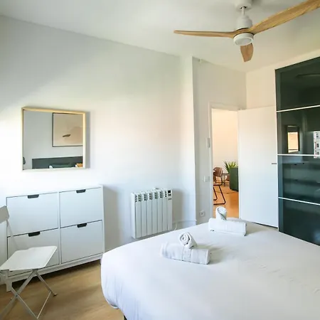 Apartment 72grvcc1066- Near Sagrada Familia
