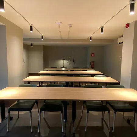 Onix Fira 3* Барселона