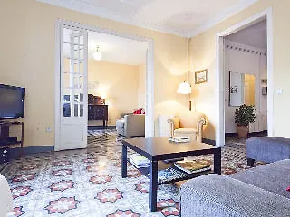 Around Exclusive Ξενοδοχείο