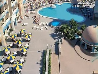 Apartment Center