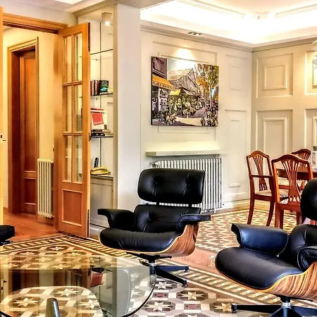 Bizflats Eixample شقة *