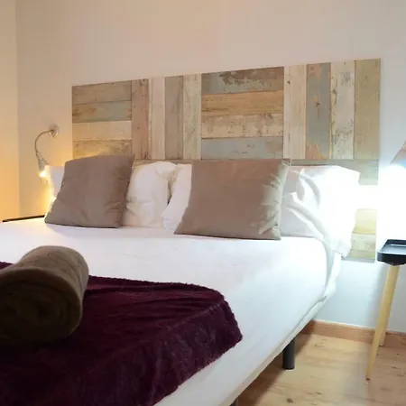 Poble Sec Apartament *