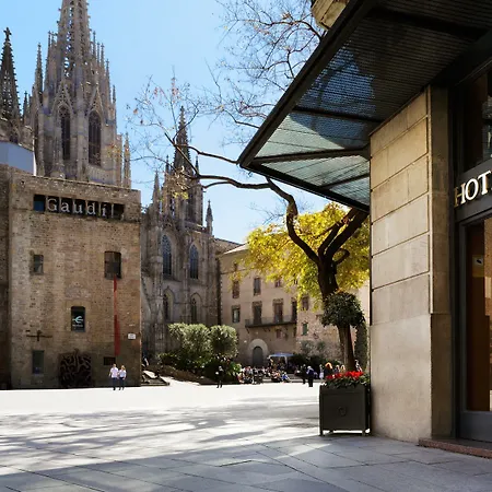 Colón Hotel 5*