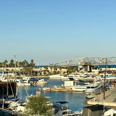 Botel Yacht Experience Barcelona *