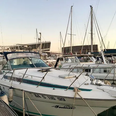 Botel Yacht Experience Barcelona