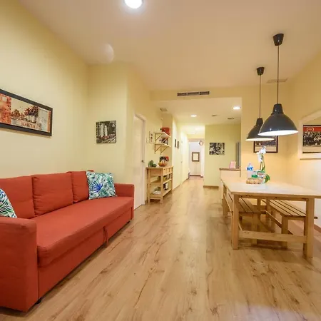 Ramblasrentals Chic & Spacious Flat Pool Table 15m Ramblas - Parking - Wifi Apartament *