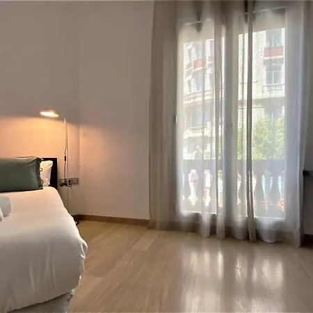 Fisa Gran Via Apartamento Barcelona