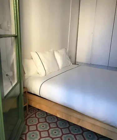 1 Casual Apartments Barcelona