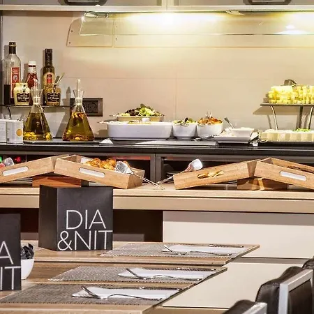 Leonardo Royal Hotel Barcelona Forum 4*