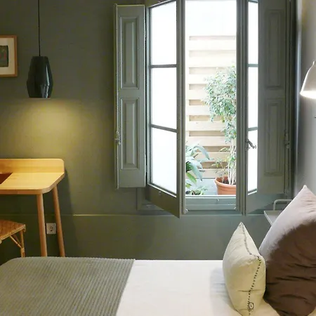 Alojamento de Acomodação e Pequeno-almoço Casa Mathilda Barcelona