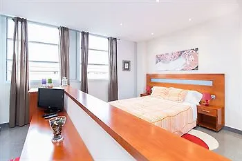 Hotell Ainb Eixample-muntaner Barcelona