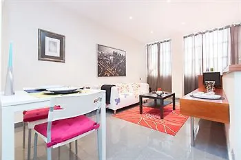 Ainb Eixample-muntaner Hotell Barcelona
