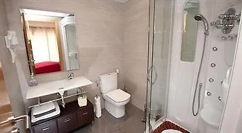 Hotell Ainb Eixample-muntaner