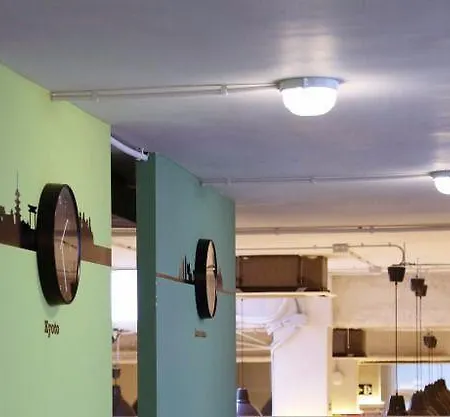 Hostel Hola Eixample Barcelona