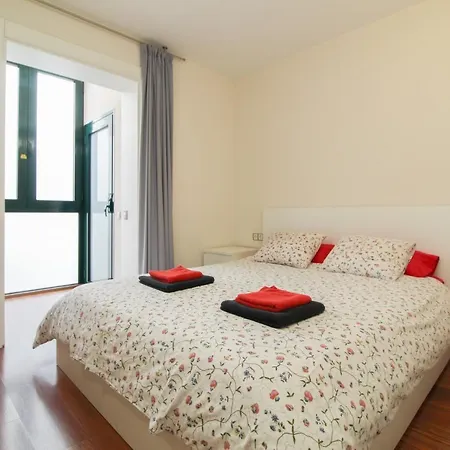 Girona 108 Барселона