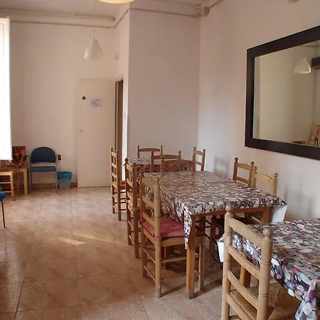 Guest house Break Bcn - & Coffeebar Barcelona