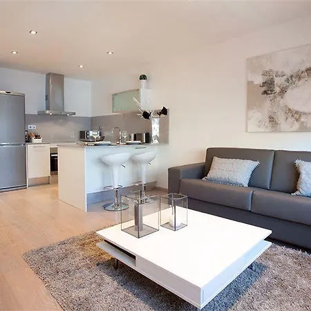 Rent Near Plaza De Catalunya Apartment *