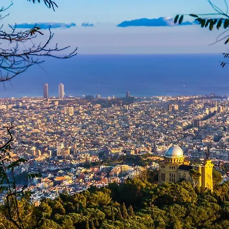 Felip II - Spacious And Quiet Apartments & One With Private Terrace * Barcelone