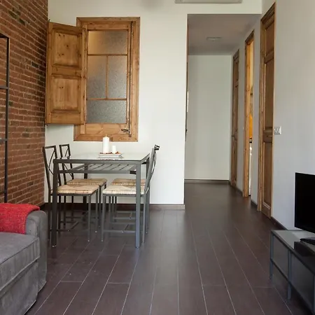 Fully Equipped Place Close To Sagrada Familia Lägenhet *