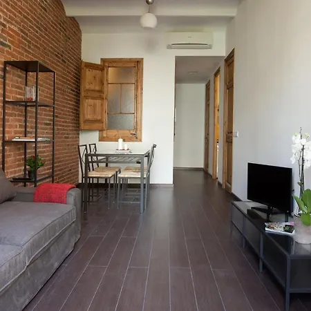 Beautiful Eixample Flat For Families Apartment