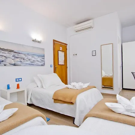 Barcelona City Hotel *
